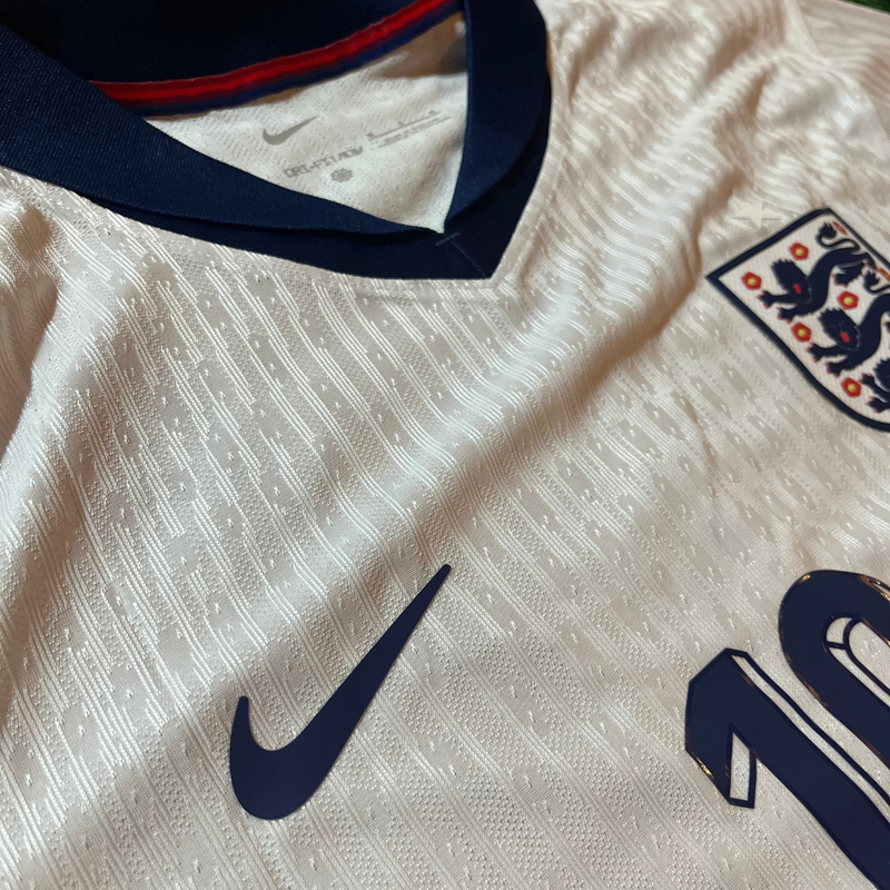 England Jersey home player Bellingham 10